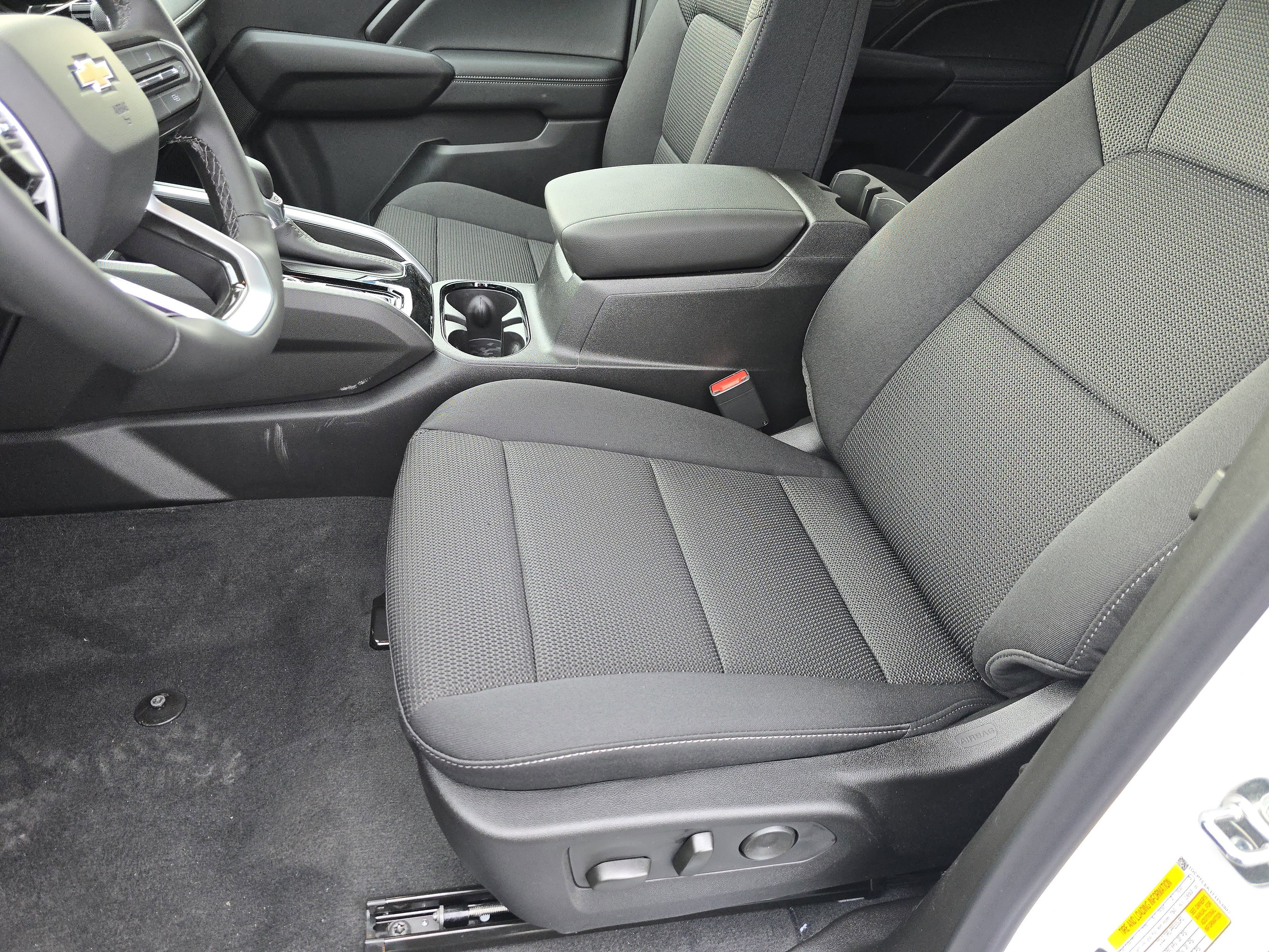 New 2026 Chevrolet Colorado LT image 24