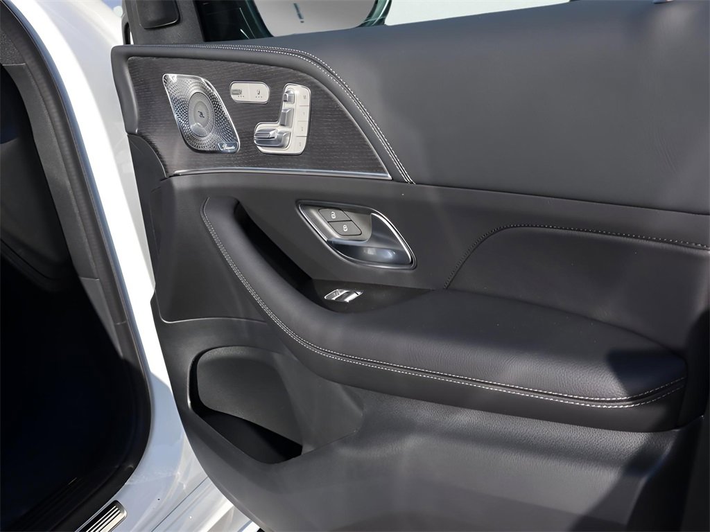 New 2026 Mercedes-Benz GLS 450 4MATIC image 15