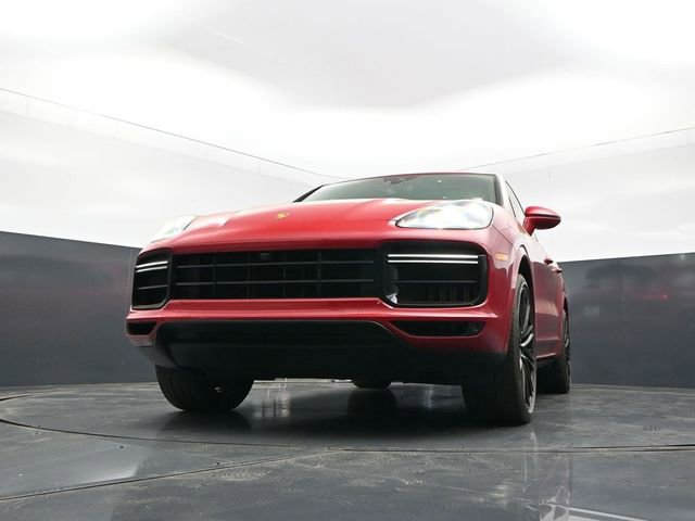 Used 2023 Porsche Cayenne Turbo w/ Premium Package Plus AWD/4WD image 25