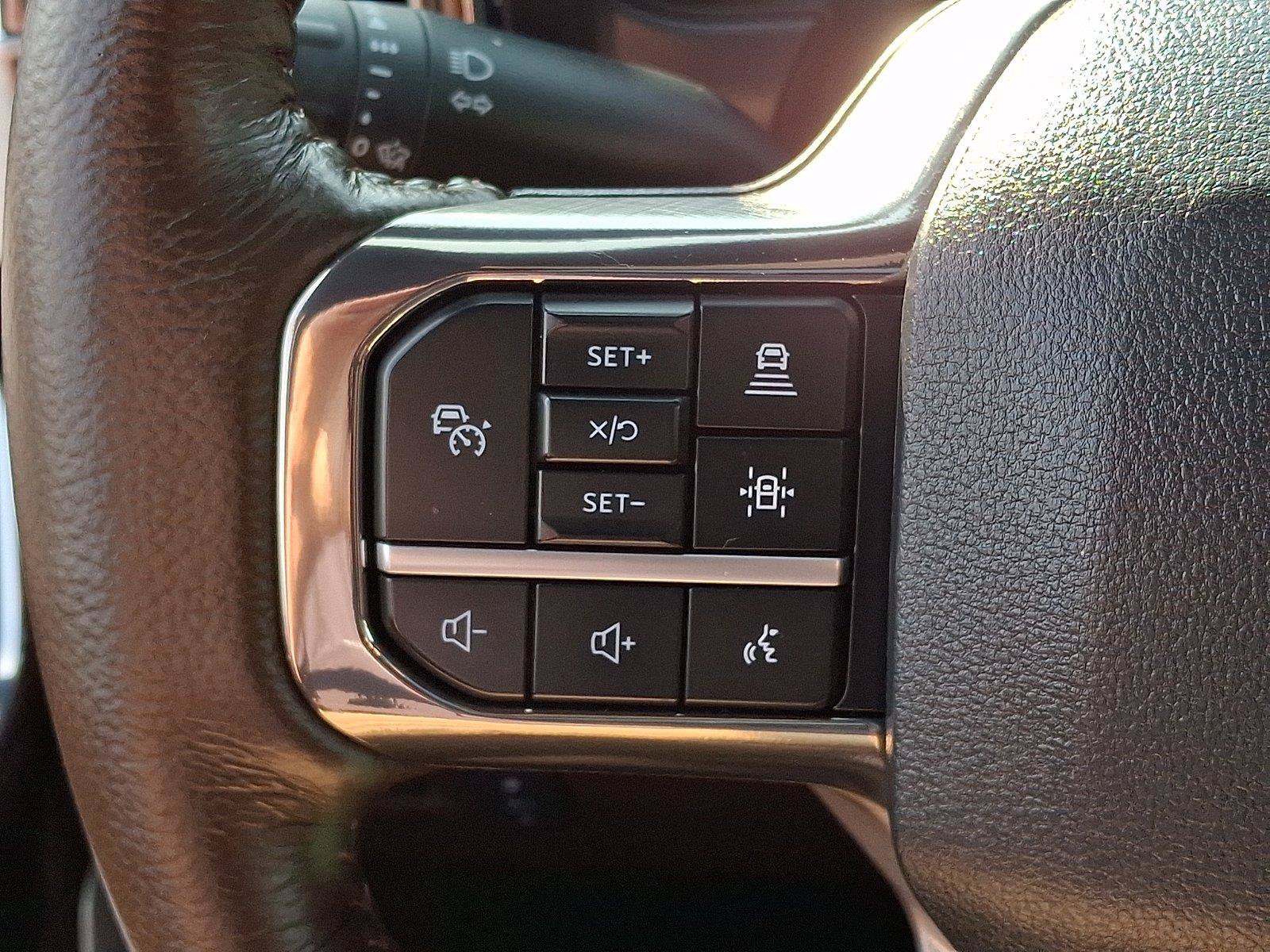 Certified 2025 Ford F450 King Ranch w/ FX4 Off-Road Package AWD/4WD image 23