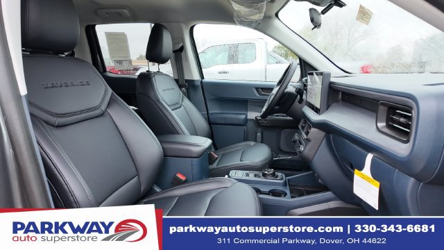 New 2026 Ford Maverick Lariat w/ Black Appearance Package AWD/4WD image 17