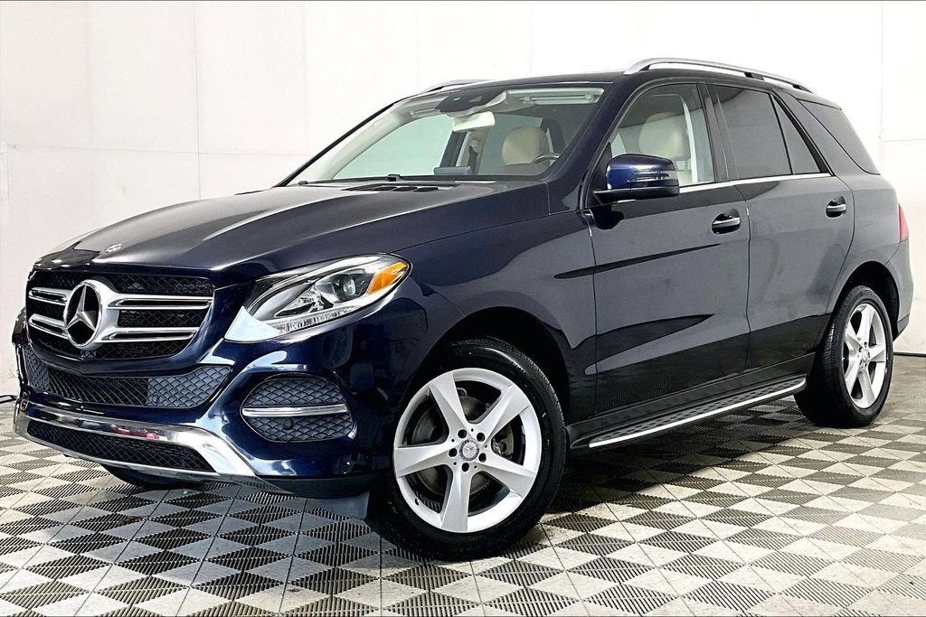 Used 2017 Mercedes-Benz GLE 350 w/ Premium 1 Package image 2