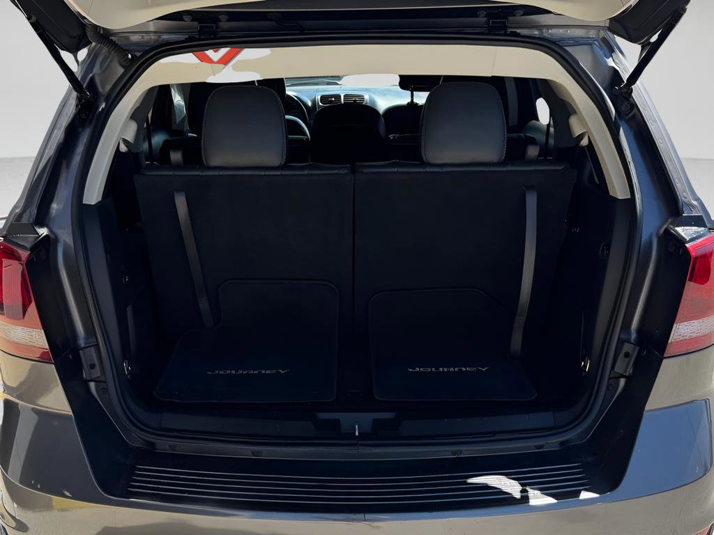 Used 2015 Dodge Journey Crossroad w/ Flexible Seating Group AWD/4WD image 21