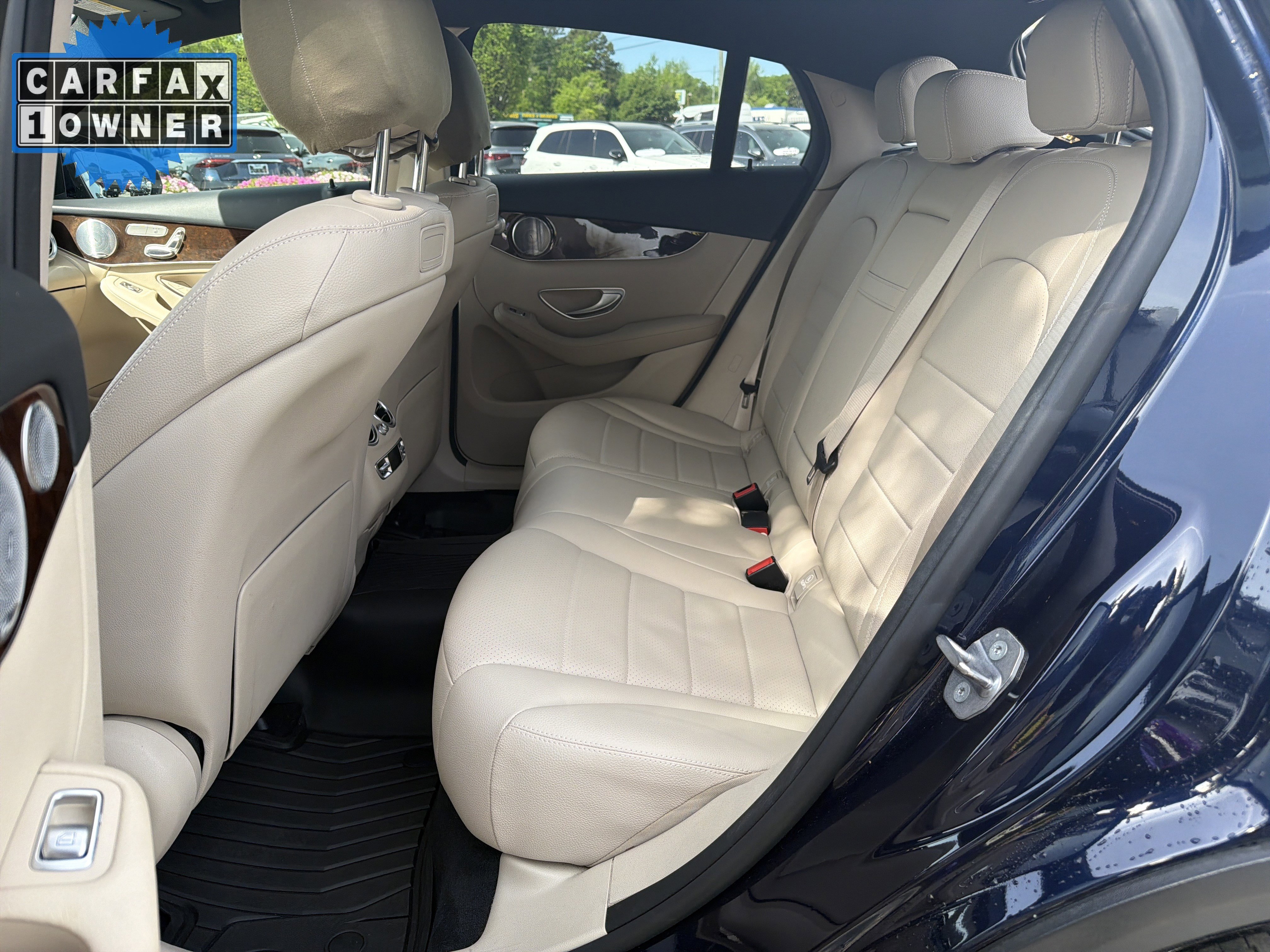 Used 2019 Mercedes-Benz GLC 300 4MATIC Coupe image 32