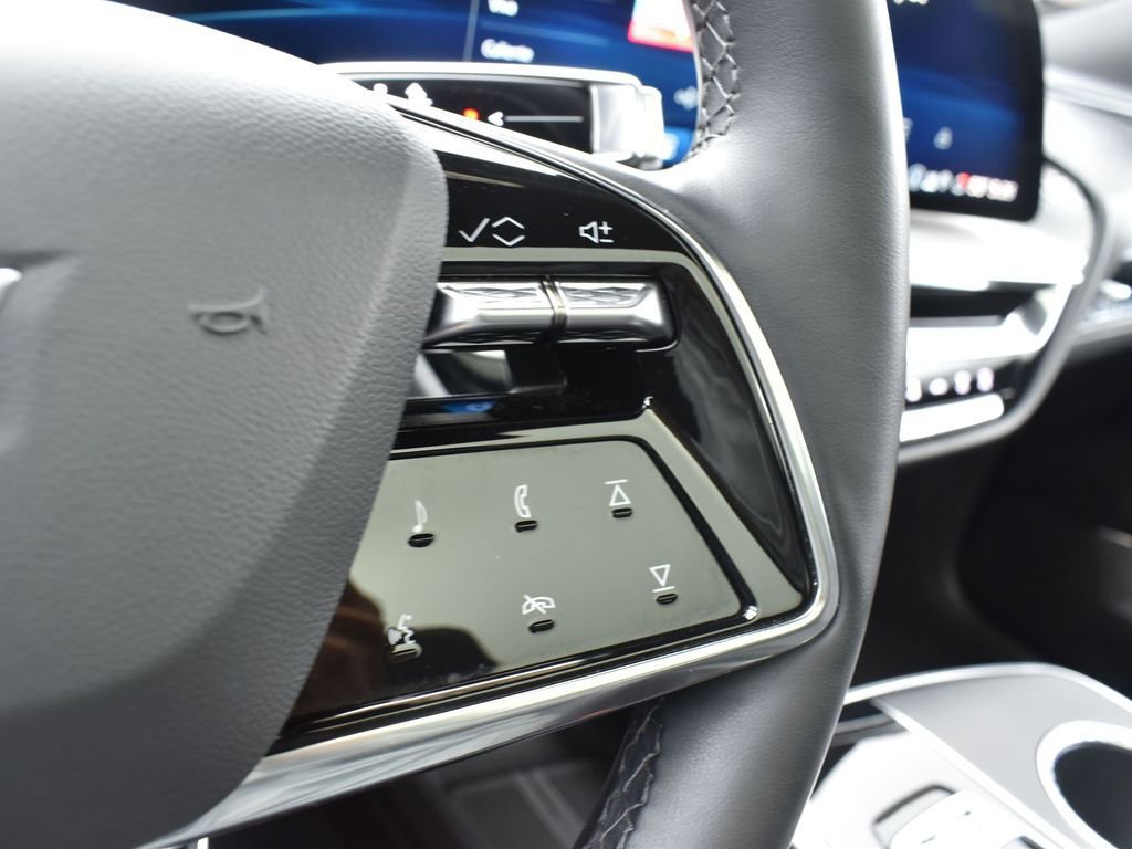 Certified 2024 Cadillac Lyriq Sport image 16