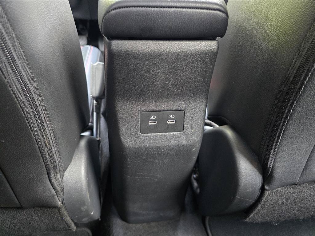 Used 2025 Nissan Kicks SR FWD image 24