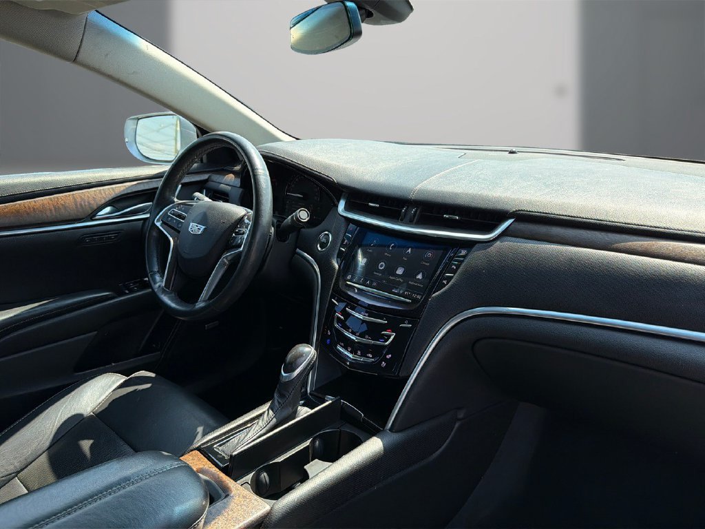 Certified 2018 Cadillac XTS Luxury FWD image 15