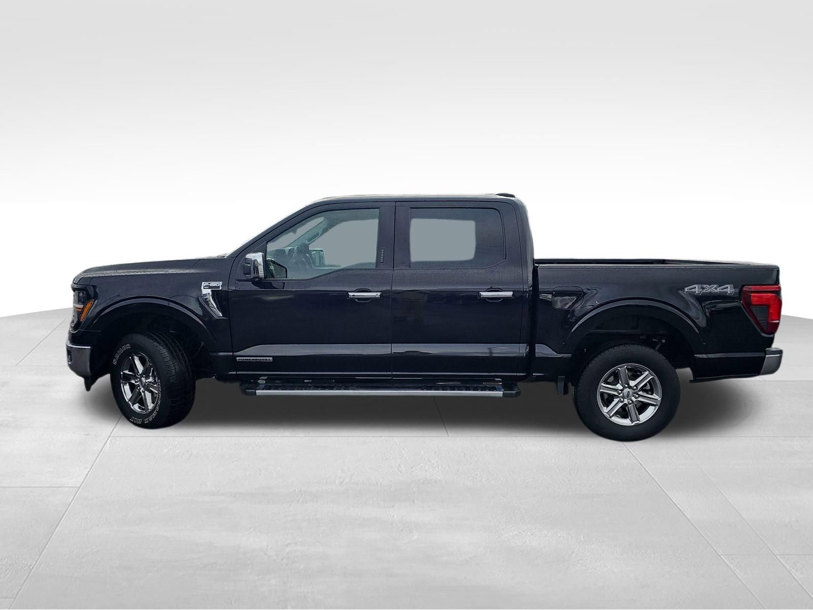 Used 2024 Ford F150 XLT w/ Equipment Group 302A MID AWD/4WD image 3