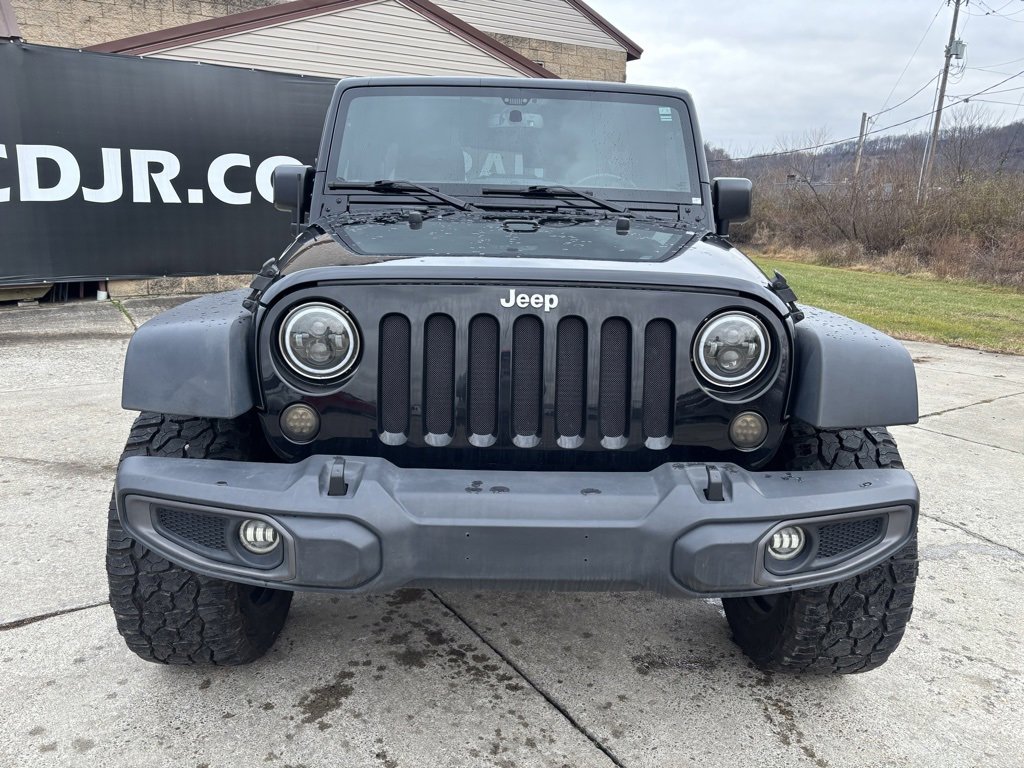 Used 2018 Jeep Wrangler Unlimited Rubicon w/ Cold Weather Group image 2