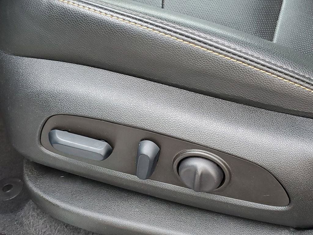 Used 2022 Chevrolet Equinox Premier image 7