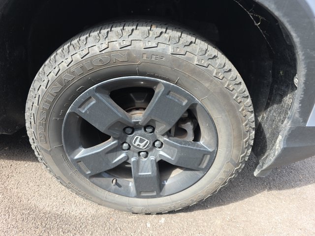Used 2025 Honda Ridgeline Black Edition image 4