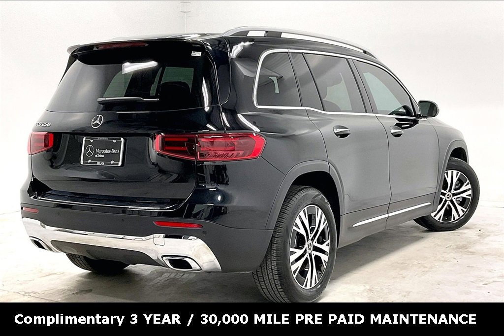Used 2025 Mercedes-Benz GLB 250 image 12
