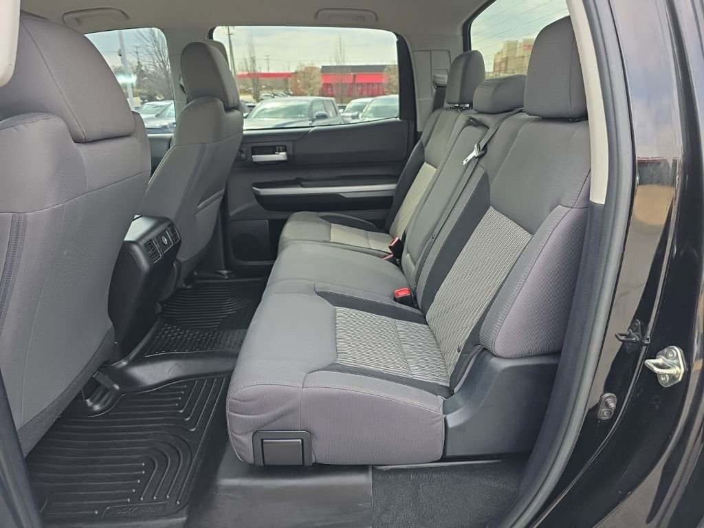 Used 2015 Toyota Tundra SR5 AWD/4WD image 12