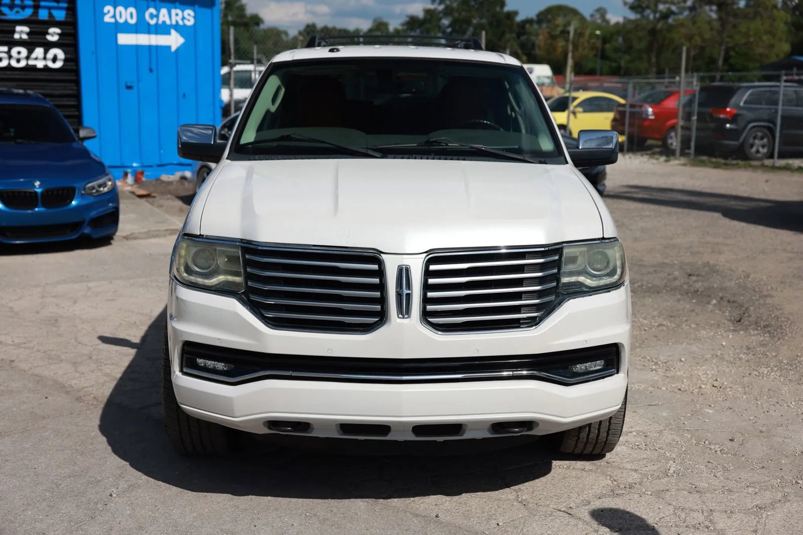 Used 2015 Lincoln Navigator L 2WD image 10