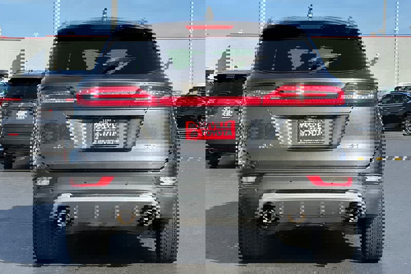 Used 2017 Lincoln MKC Select w/ Select Plus Package image 8