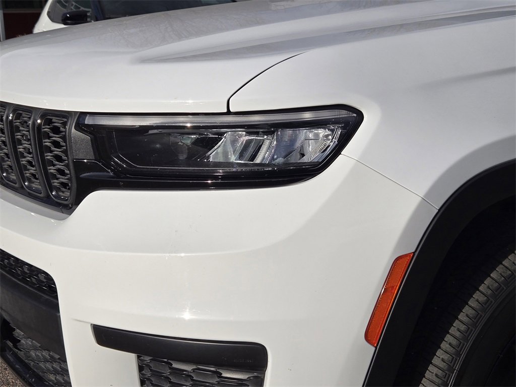 Used 2024 Jeep Grand Cherokee L Altitude image 5