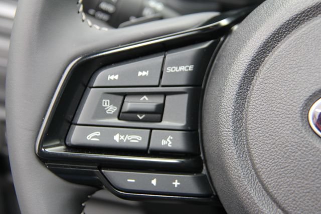 Used 2025 Subaru Forester Premium AWD/4WD image 21