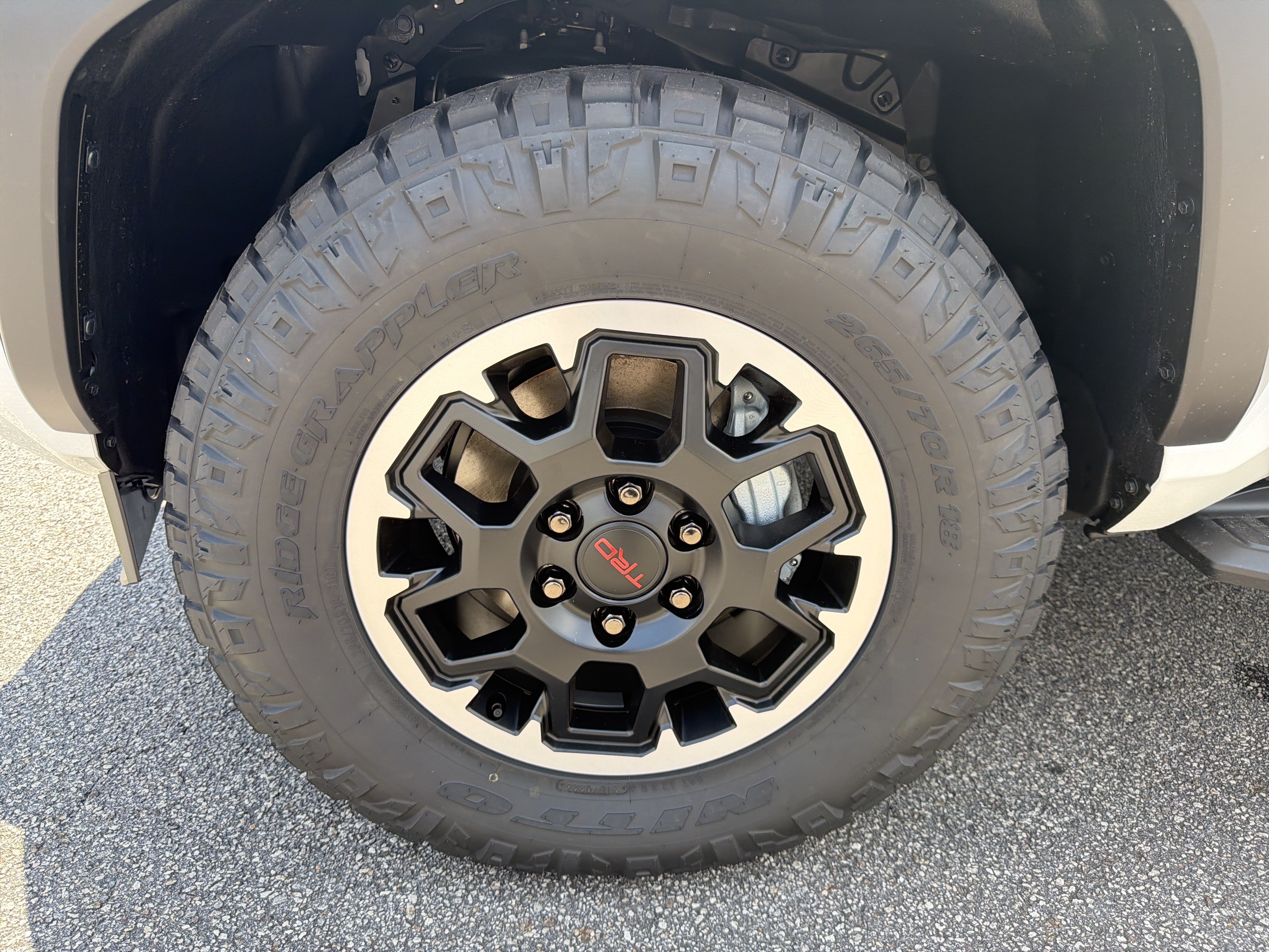 New 2026 Toyota 4Runner TRD Off-Road Premium AWD/4WD image 11