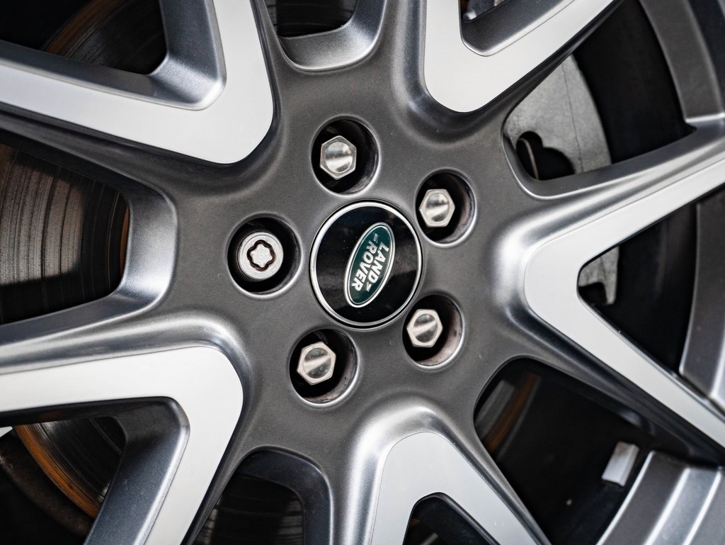 Used 2022 Land Rover Range Rover Velar S image 8