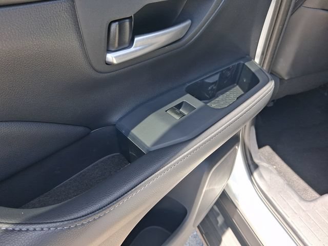 Used 2025 Toyota Grand Highlander AWD image 10