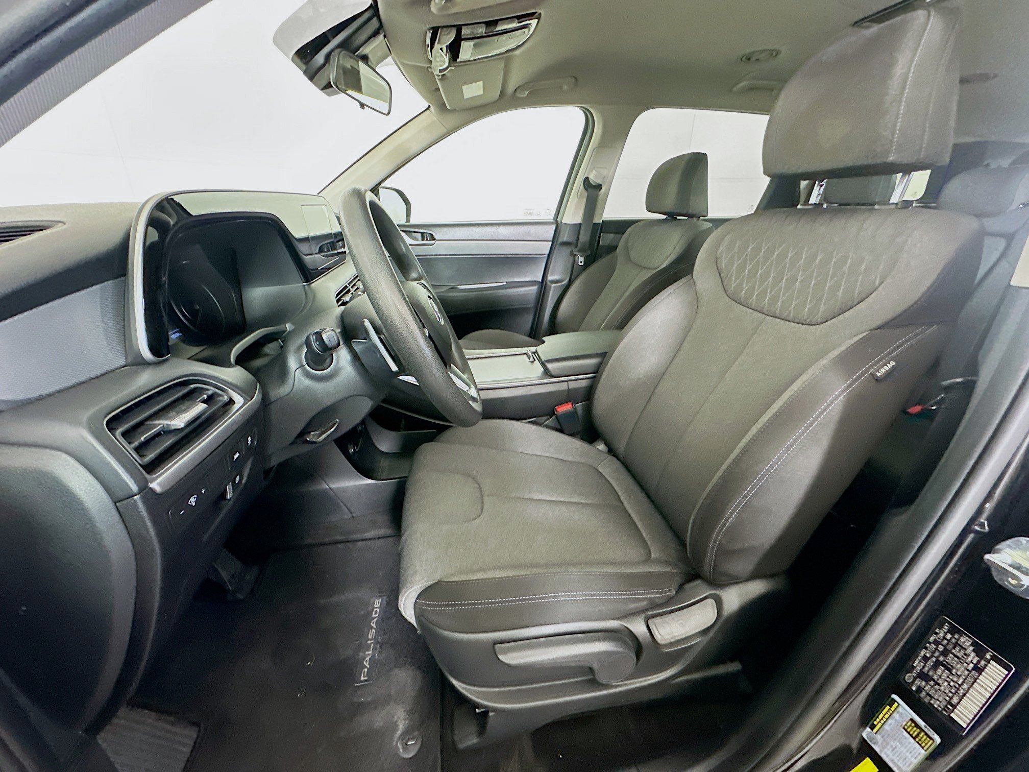 Used 2021 Hyundai Palisade SE w/ Cargo Package FWD image 13