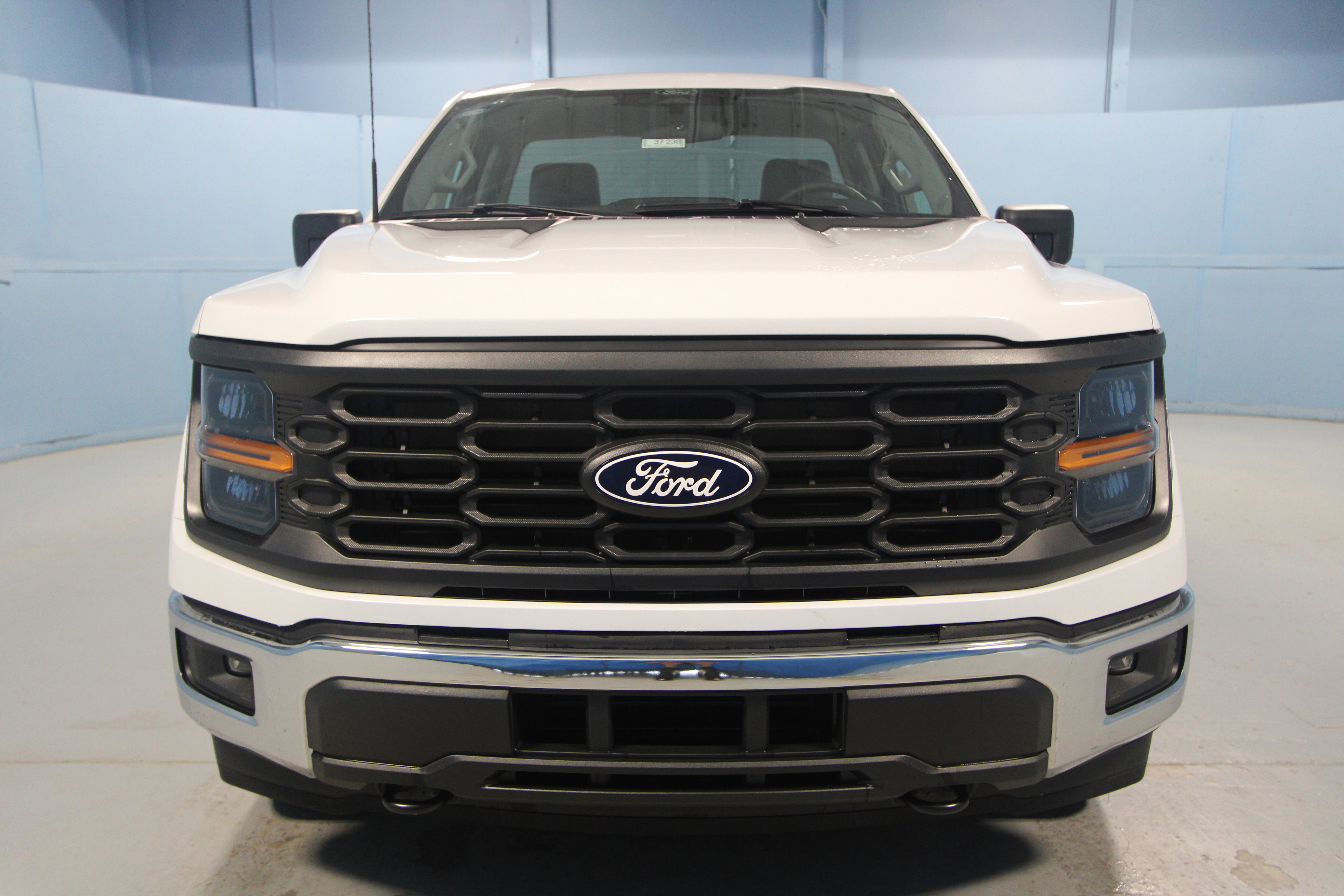 New 2025 Ford F150 XL w/ Equipment Group 103A High image 20