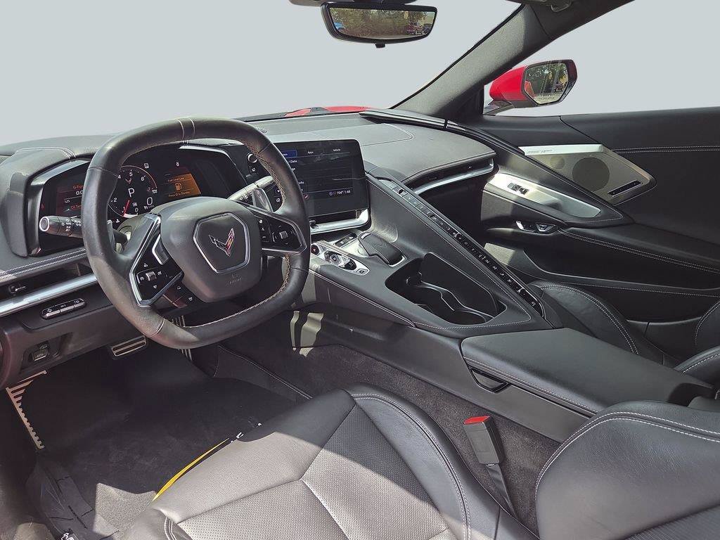Used 2022 Chevrolet Corvette Stingray Preferred Cpe w/ Z51 Performance Package RWD image 11