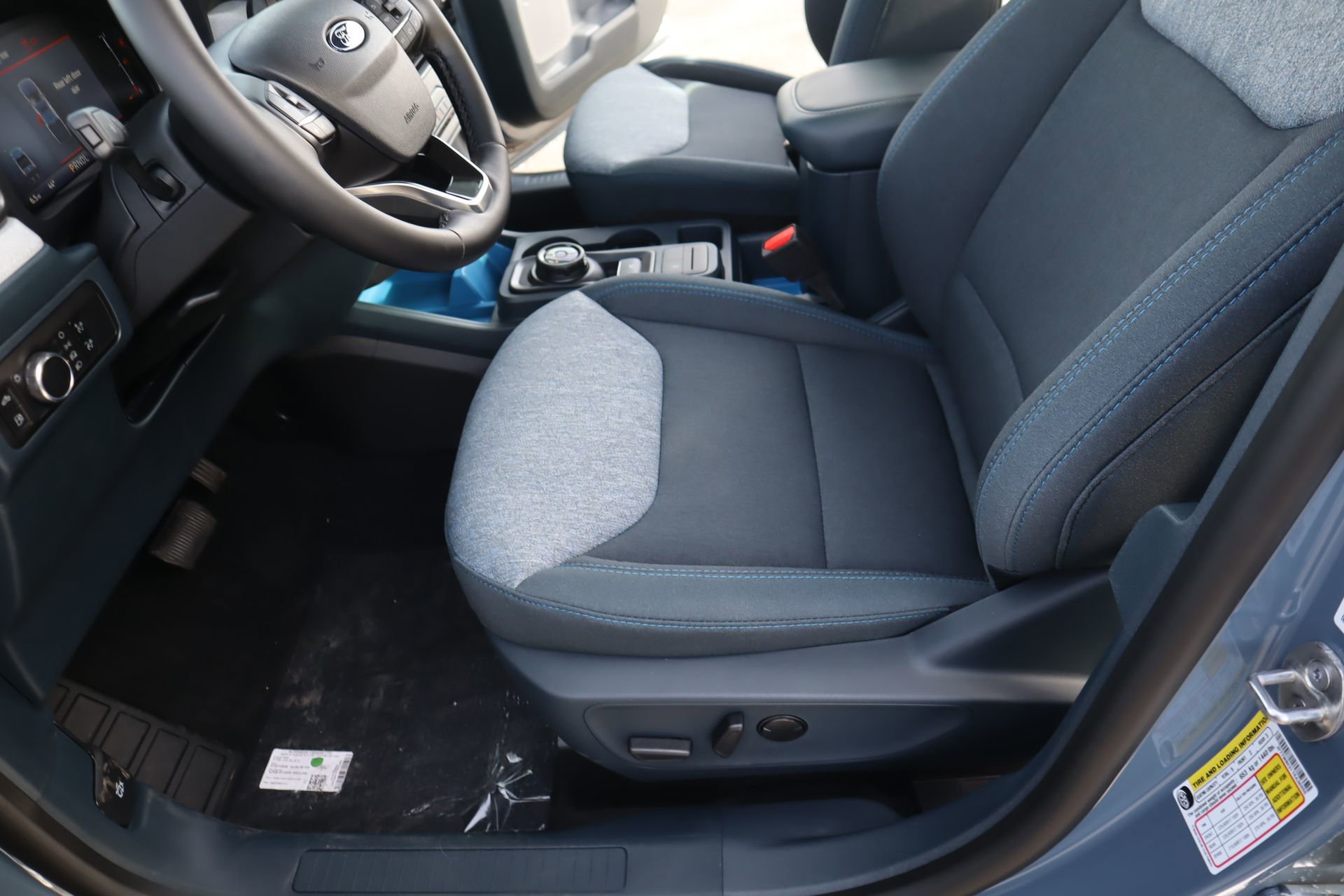 New 2026 Ford Maverick XLT w/ XLT Luxury Package image 11