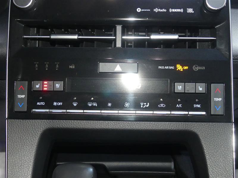 Used 2019 Toyota Avalon Touring w/ Advanced Safety Package image 39