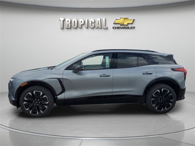 New 2025 Chevrolet Blazer EV RS image 2