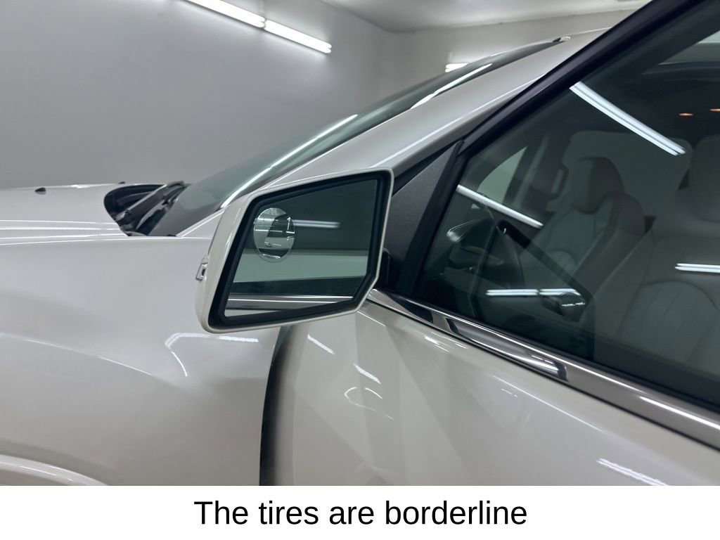 Used 2012 GMC Acadia Denali image 17