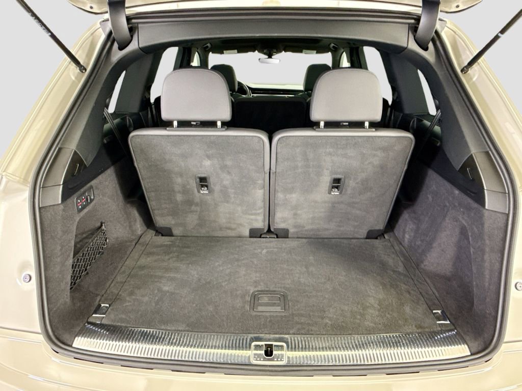 Used 2023 Audi Q7 2.0T Premium Plus w/ Premium Plus Package image 28