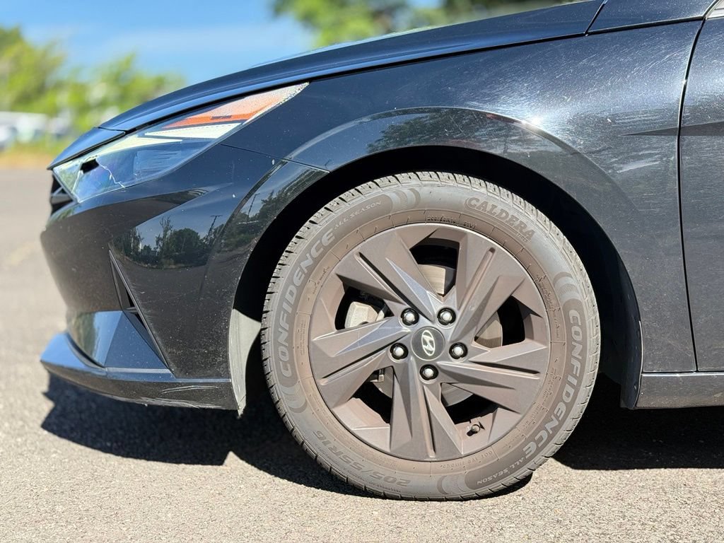 Used 2021 Hyundai Elantra SEL FWD image 9