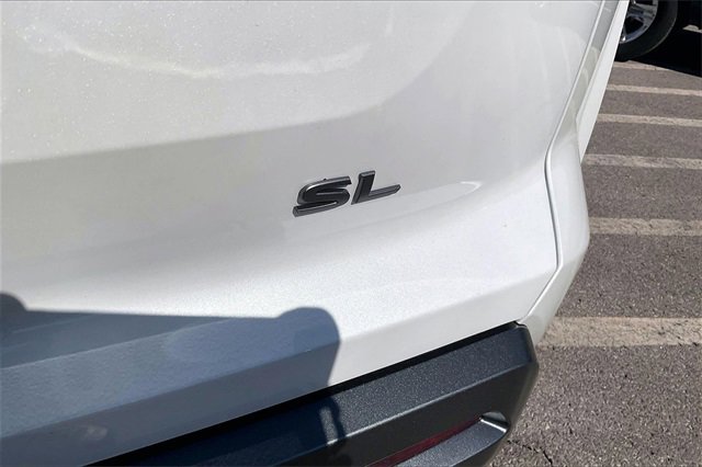 New 2026 Nissan Pathfinder SL image 9