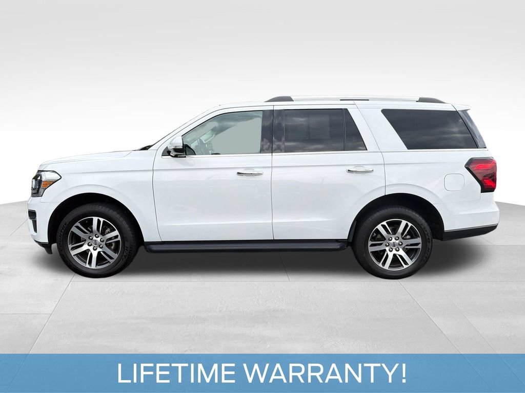 Used 2024 Ford Expedition Limited RWD image 3