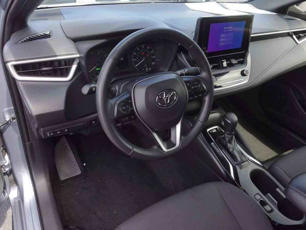 Certified 2023 Toyota Corolla SE w/ SE Package FWD image 10