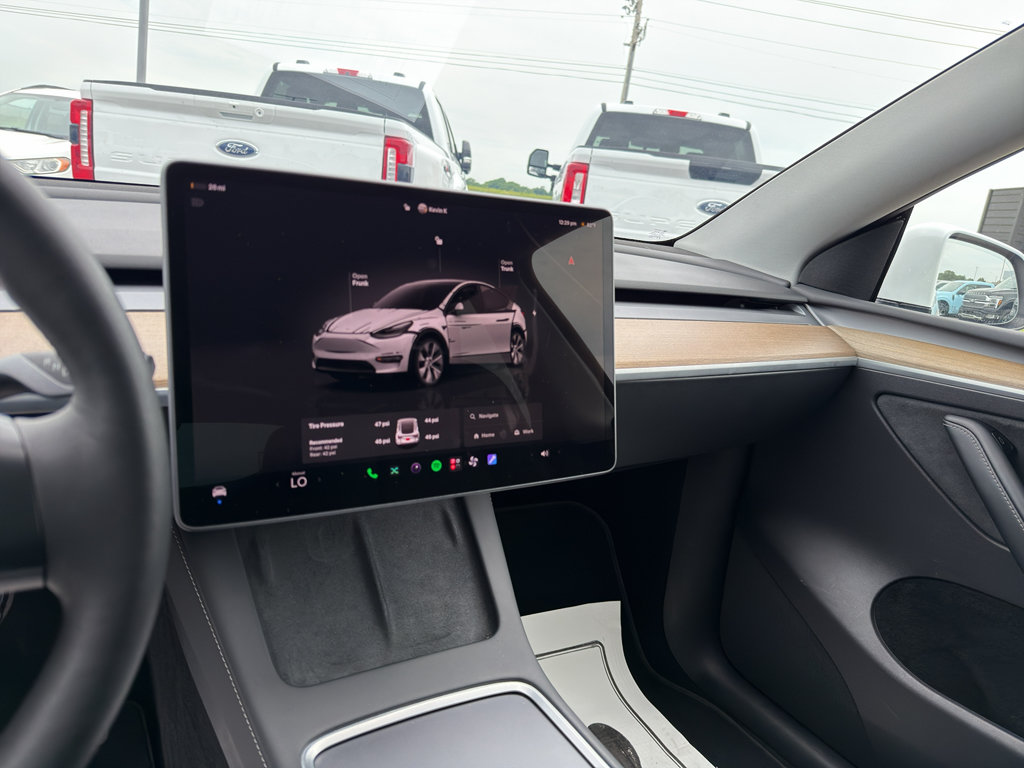Used 2023 Tesla Model Y Long Range AWD/4WD image 40