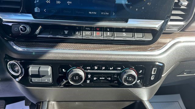 Certified 2024 Chevrolet Silverado 2500 LT w/ Convenience Package image 29