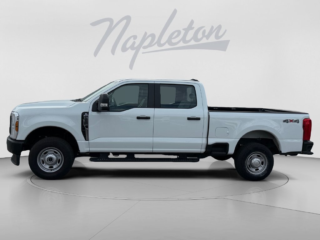 Used 2026 Ford F250 XL AWD/4WD image 2