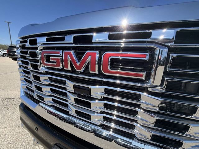 New 2026 GMC Sierra 2500 Denali w/ Denali Reserve Package AWD/4WD image 31