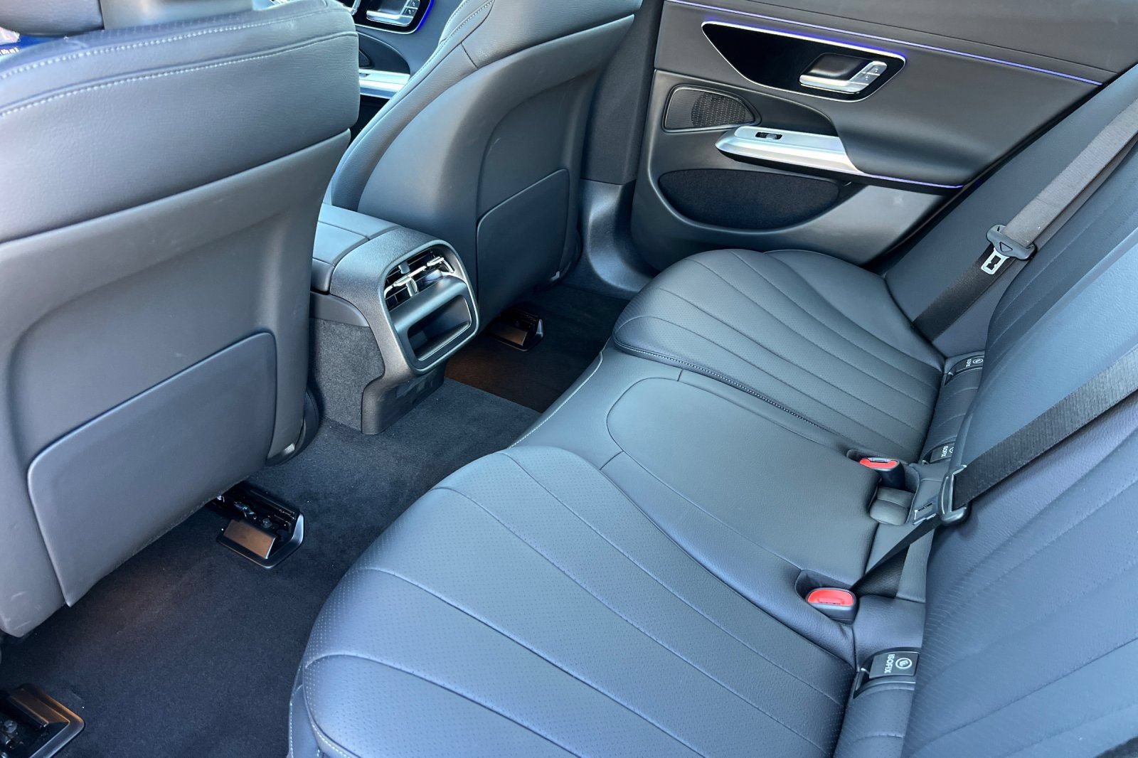 Certified 2026 Mercedes-Benz E 350 Sedan image 4