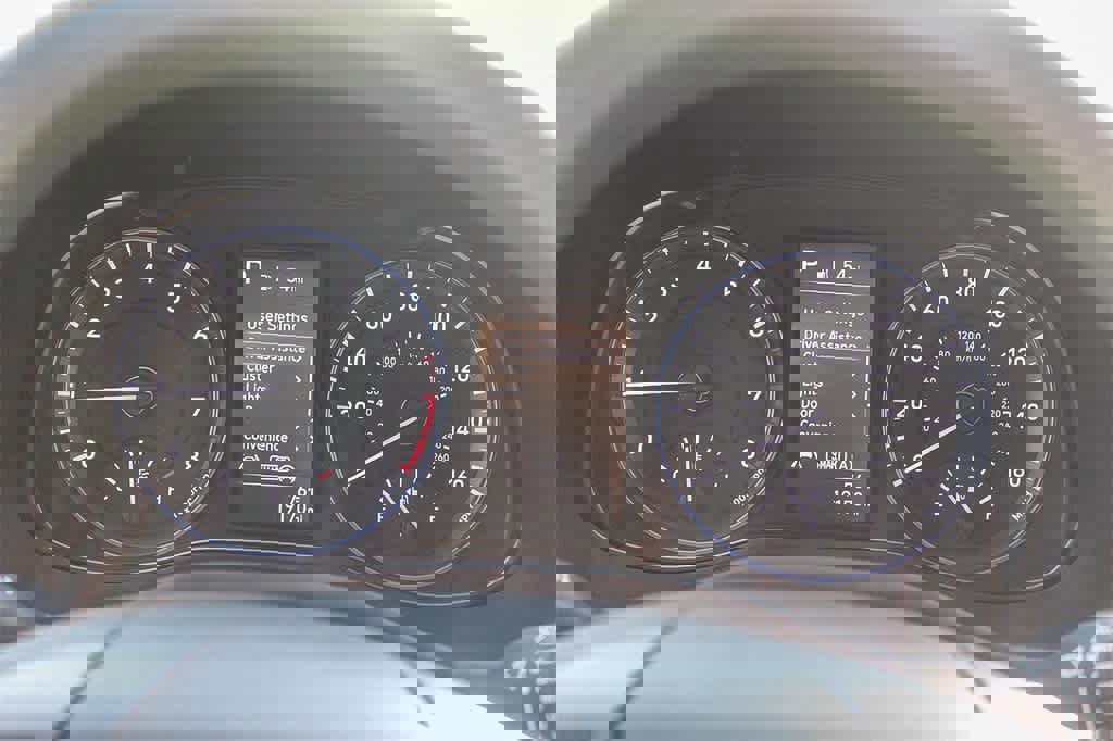 Certified 2023 Hyundai Kona SEL image 32