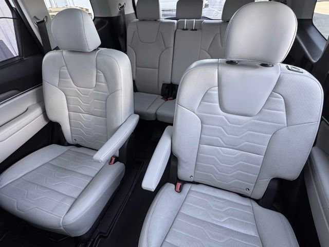Used 2021 Kia Telluride SX w/ SX Prestige Package image 33