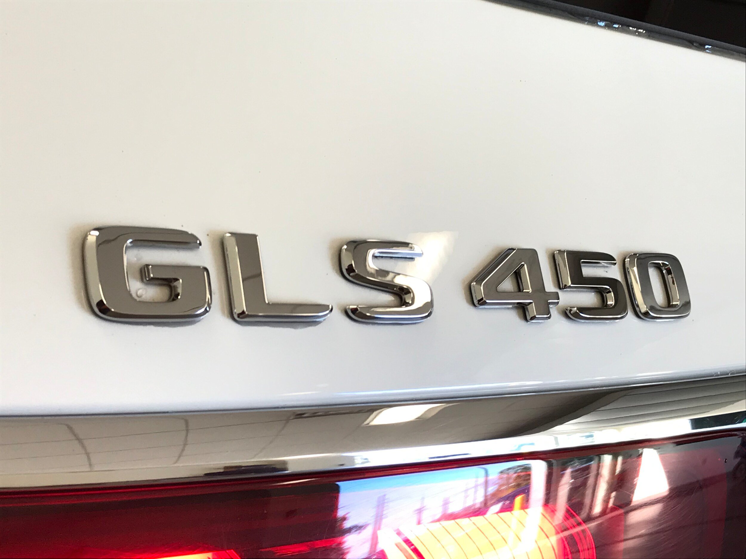 Used 2025 Mercedes-Benz GLS 450 4MATIC image 7