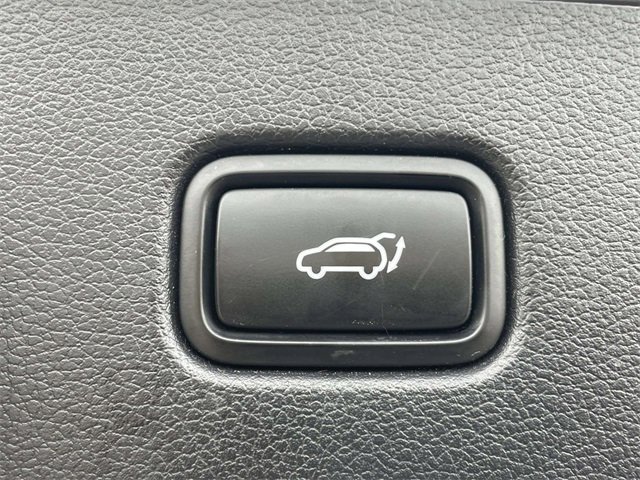 Used 2021 Hyundai Palisade Limited image 25
