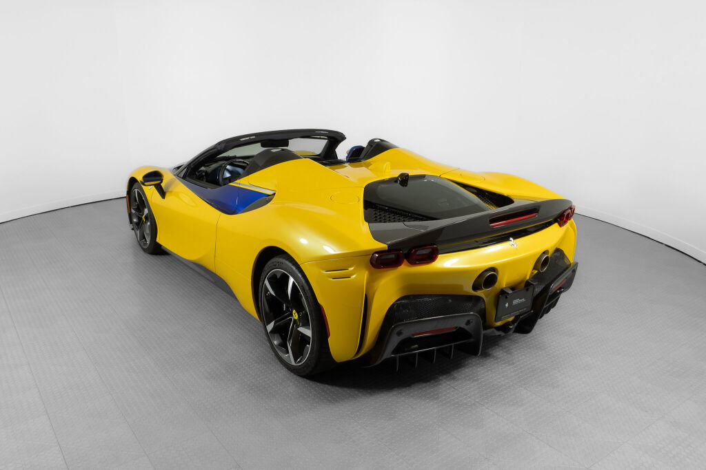 Certified 2023 Ferrari SF90 Spider image 7