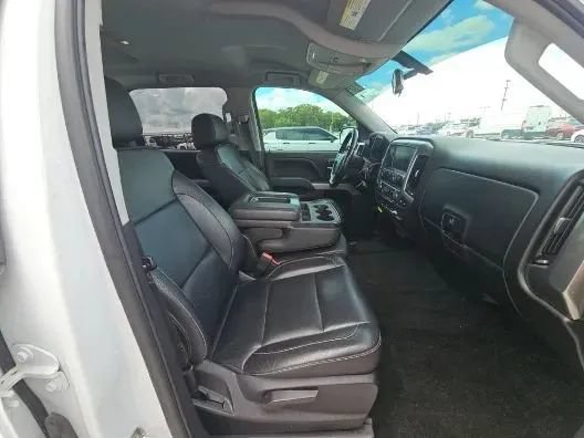 Used 2018 Chevrolet Silverado 1500 LT w/ All Star Edition AWD/4WD image 9