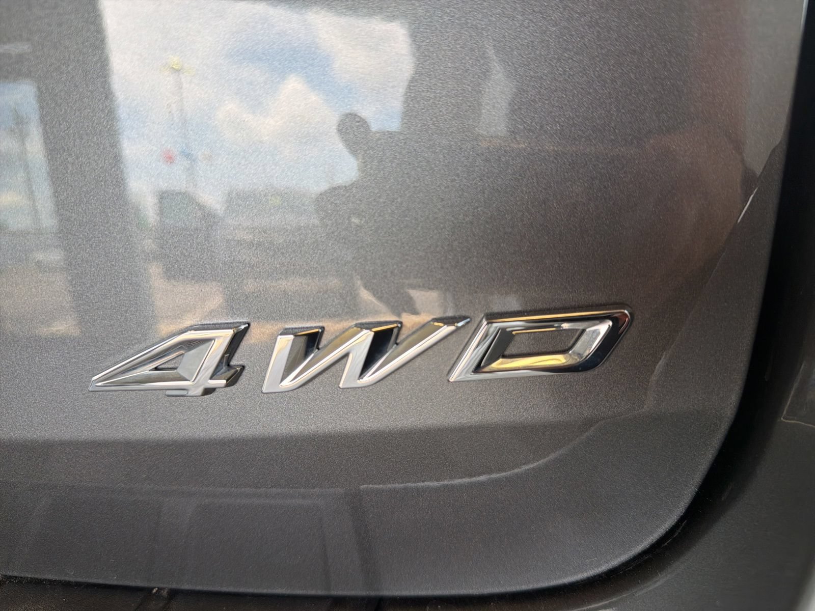 Used 2025 Ford Explorer ST-Line w/ ST-Line Street Pack AWD/4WD image 8