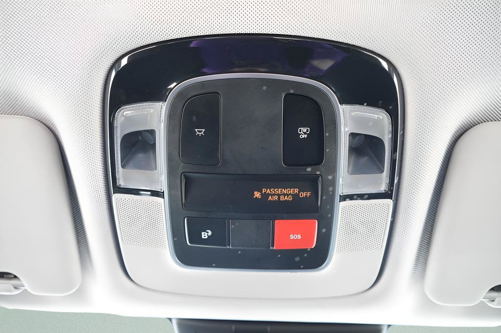 Used 2025 Hyundai Tucson SE AWD/4WD image 19