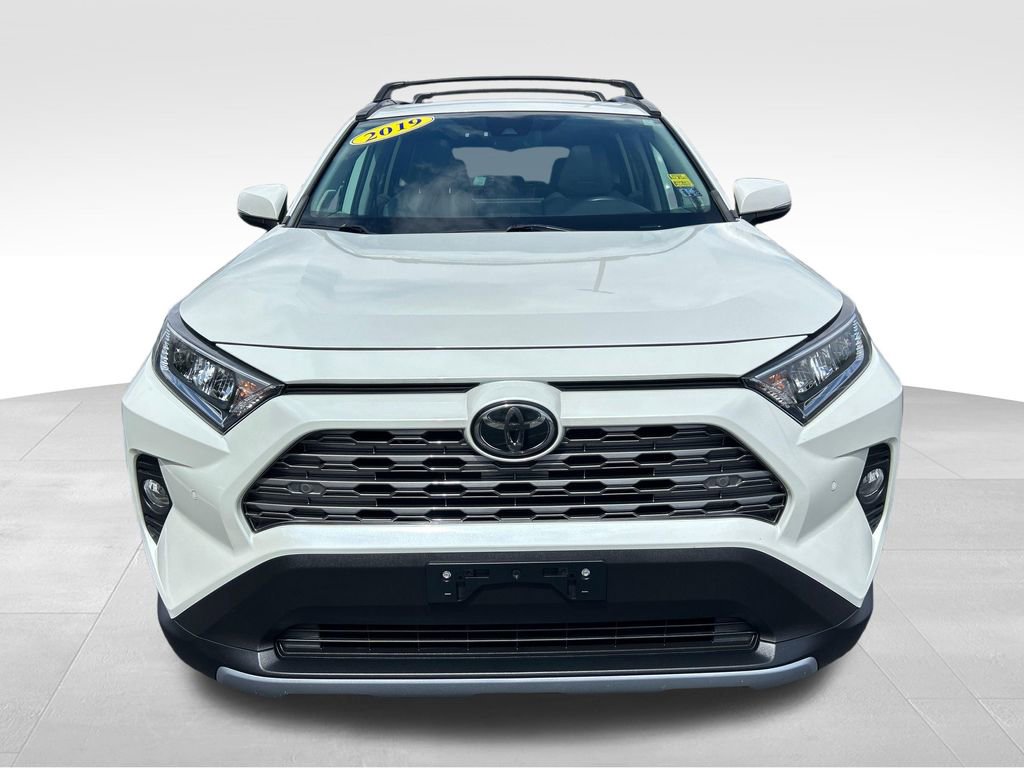 Used 2019 Toyota RAV4 Limited w/ All Weather Liner Package image 8